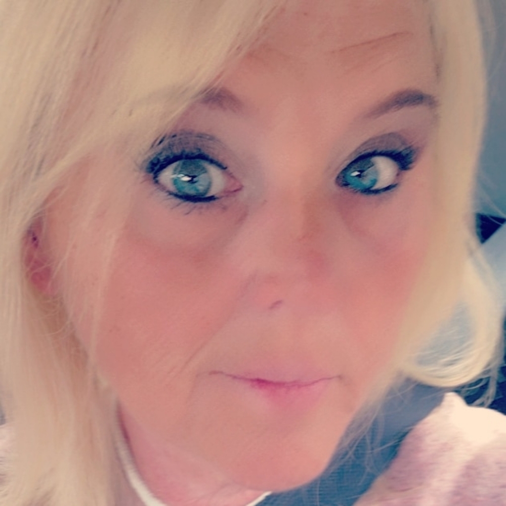 Meet your Posher, Carol